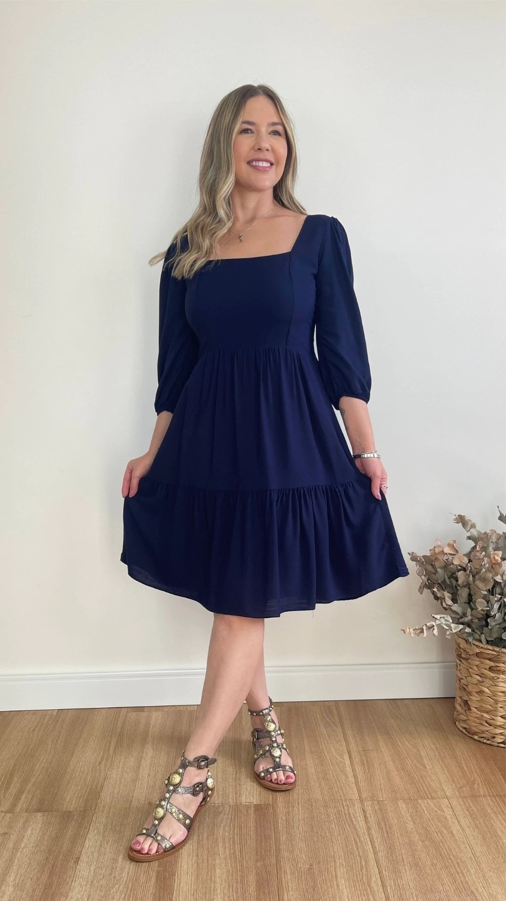 VESTIDO ADÉLIA LISO