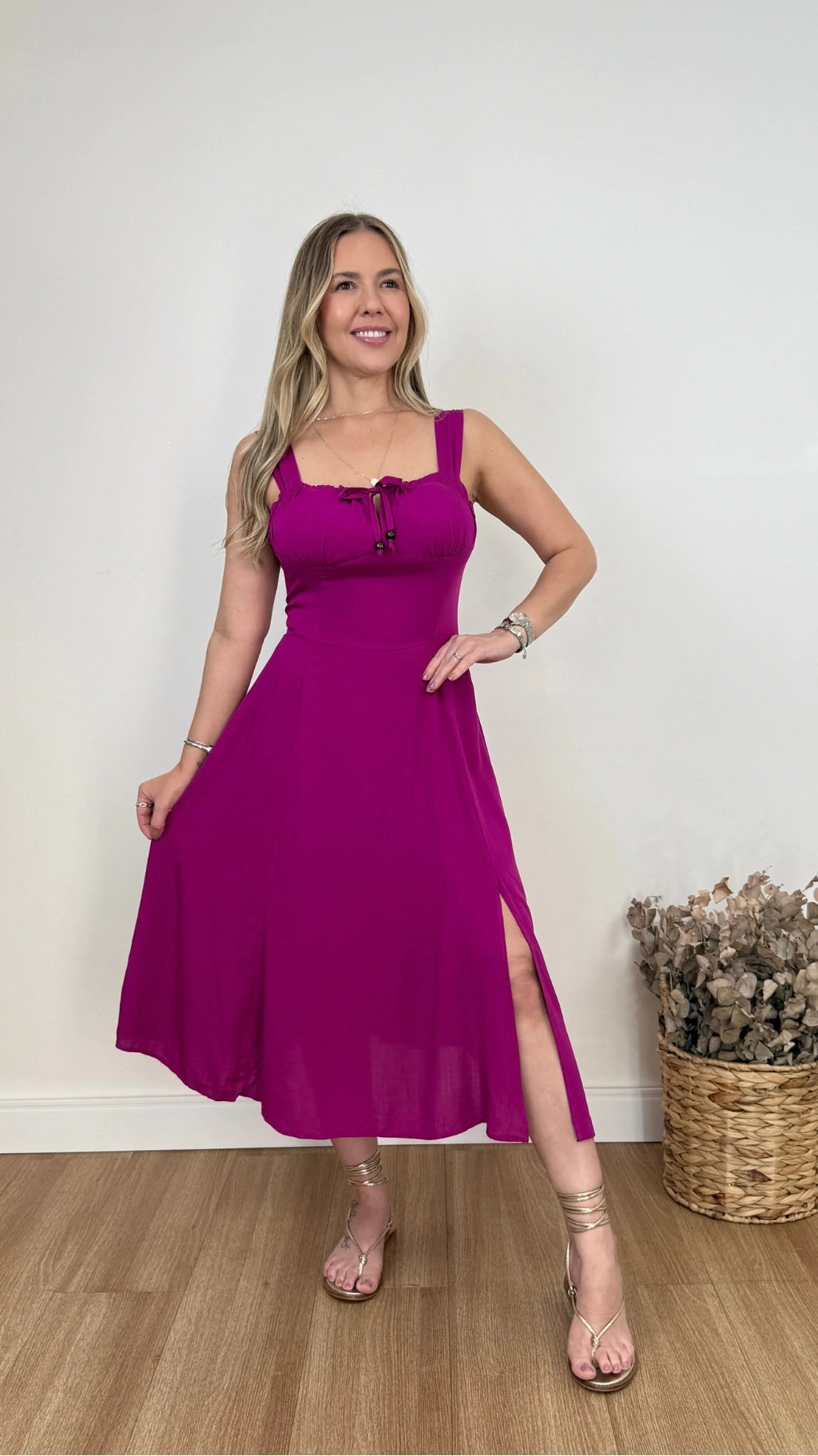 VESTIDO JULIA VITORIA LISO