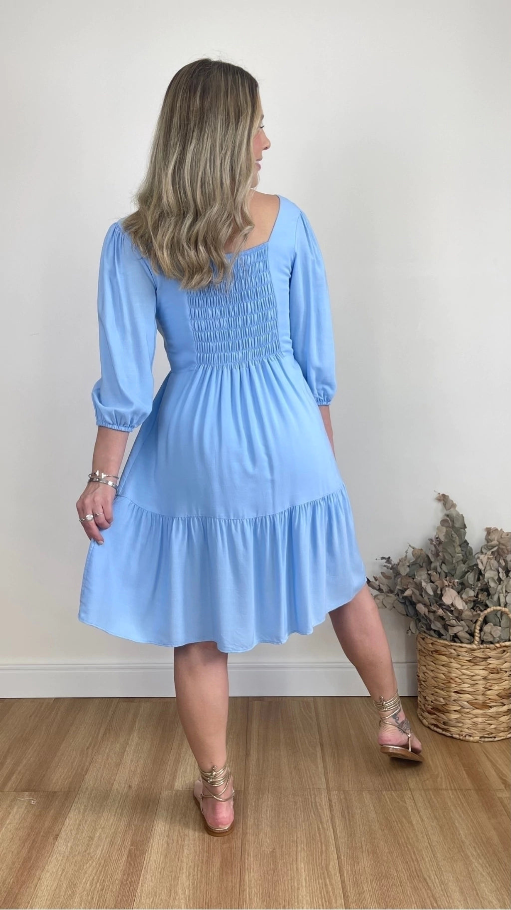 VESTIDO ADÉLIA LISO