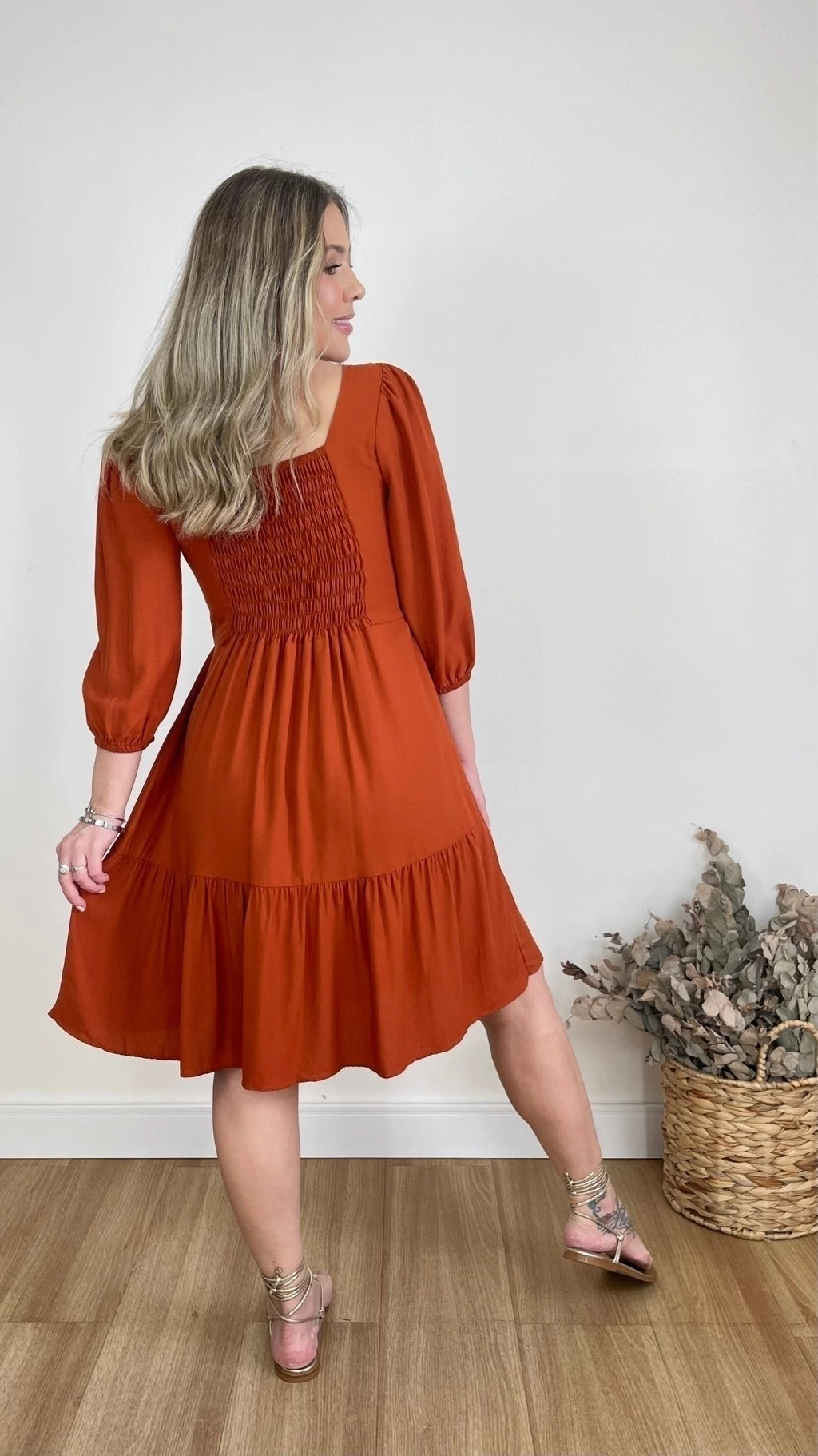 VESTIDO ADÉLIA LISO