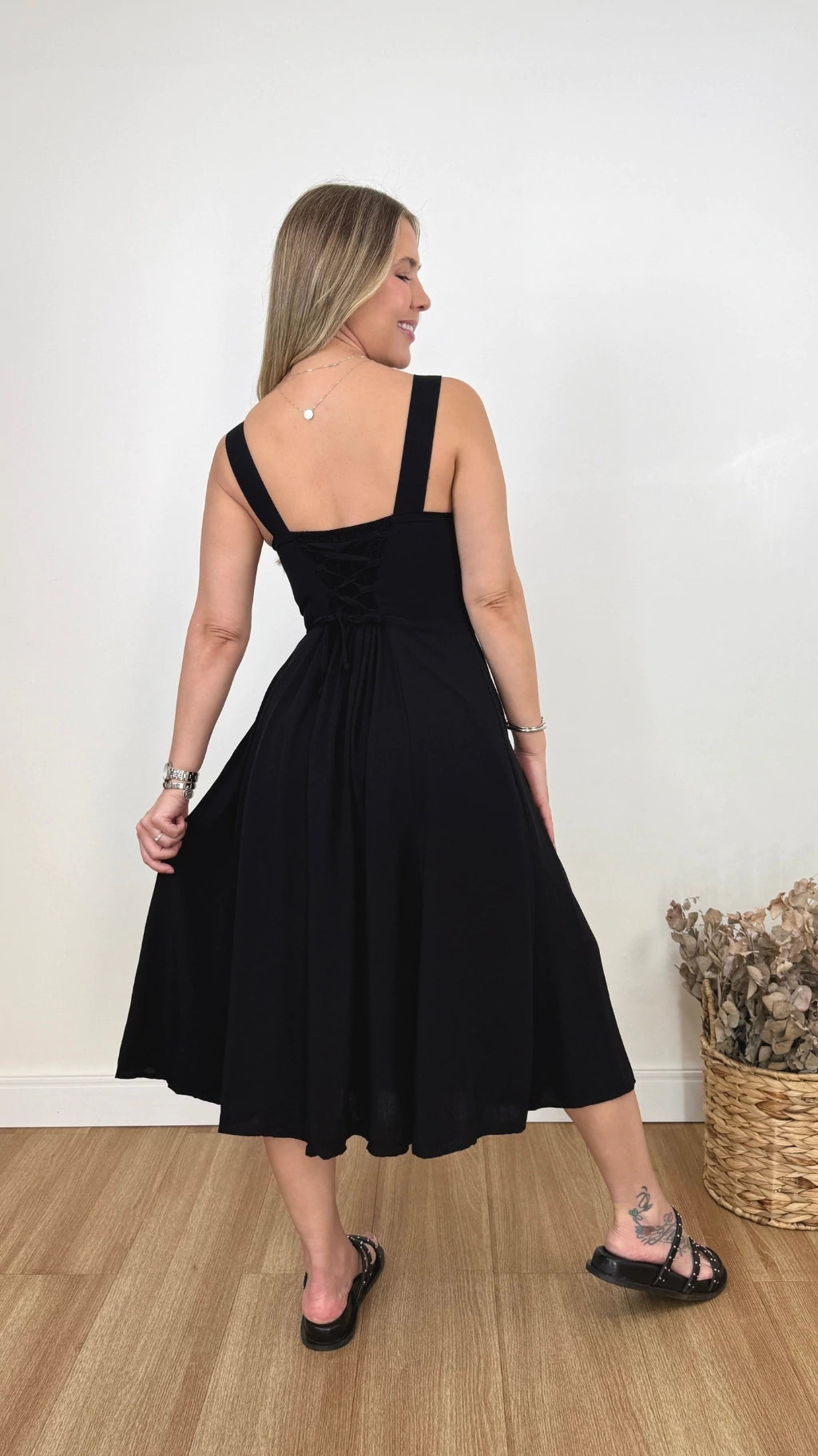 VESTIDO JULIA VITORIA LISO