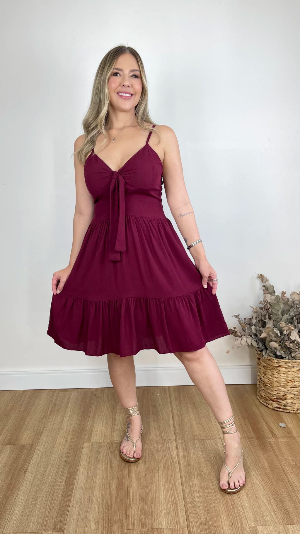 VESTIDO SOFIA CURTO LISO