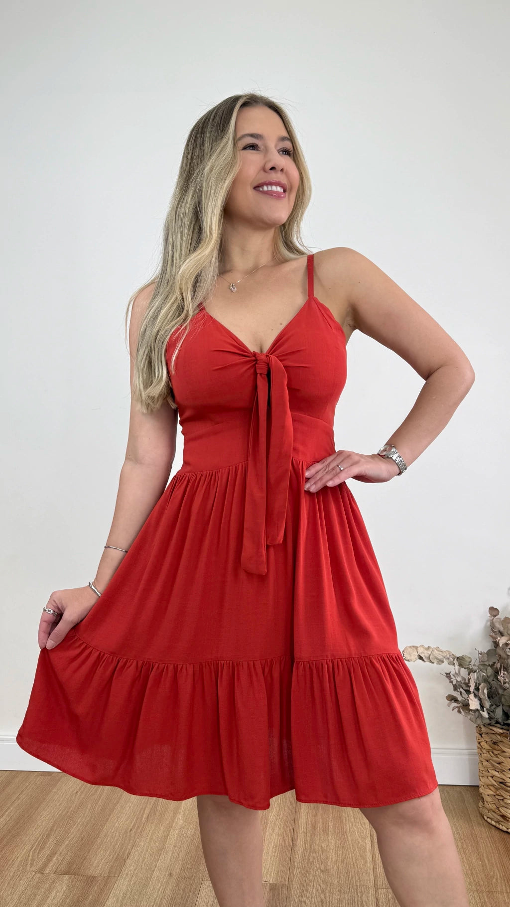 VESTIDO SOFIA CURTO LISO